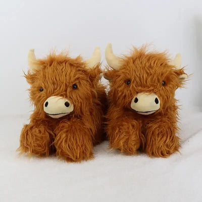 Highland Cow Slippers, Plush Scottish Cow Slippers